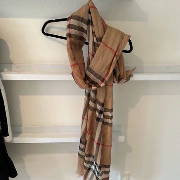 Burberry Accessories - Scarf